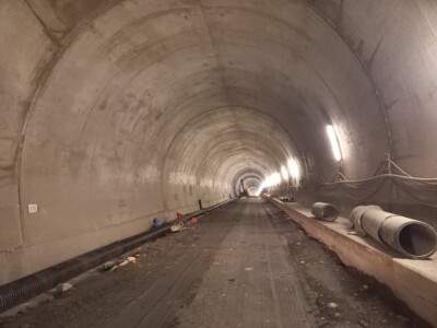 Tunnel Colle di Tenda - Lavori in corso impianti in galleria - maggio 2024